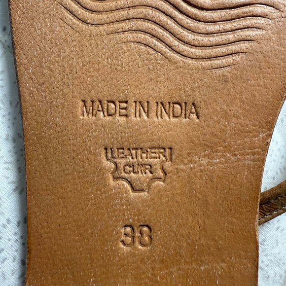 Aspiga sandal crafted by hand made in India , size 38 - Picture 5 of 6